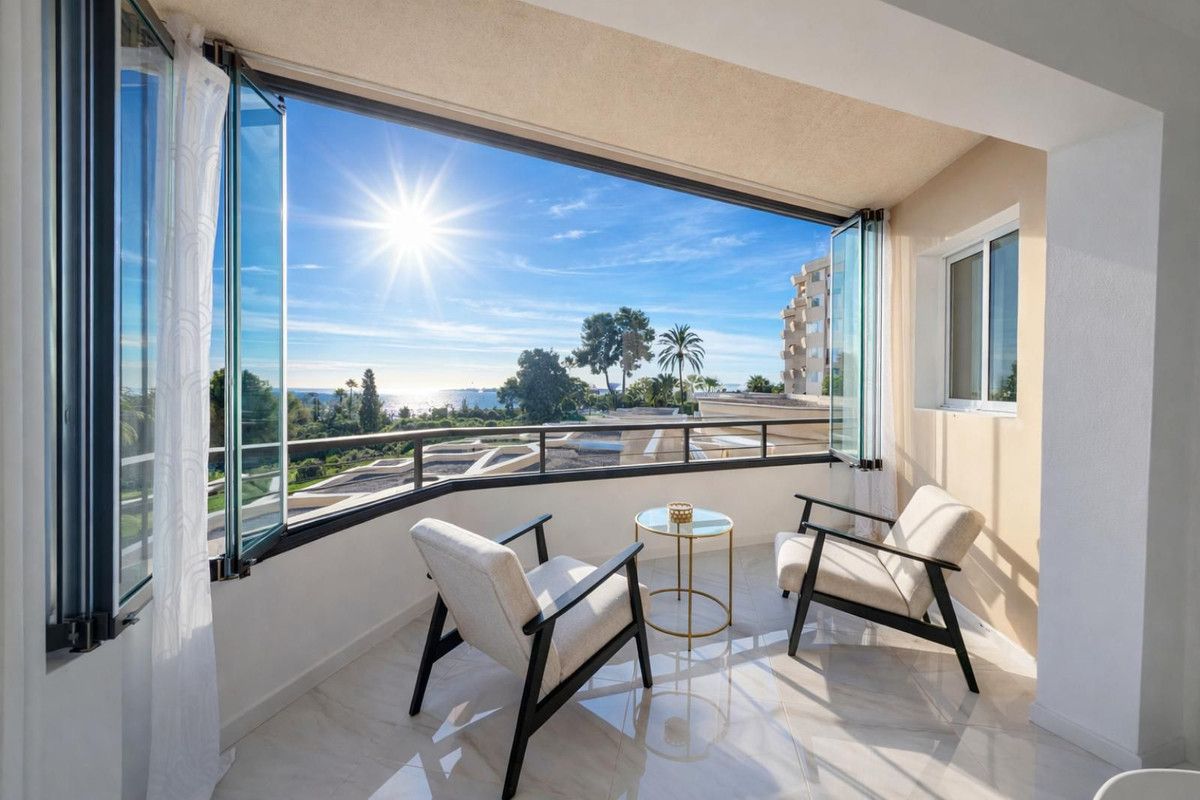 Middle Floor Apartment in Atalaya, Atalaya, 4/12