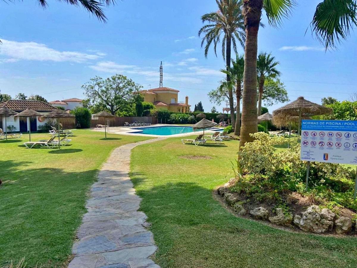 Middle Floor Apartment in Atalaya, Atalaya, 10/12
