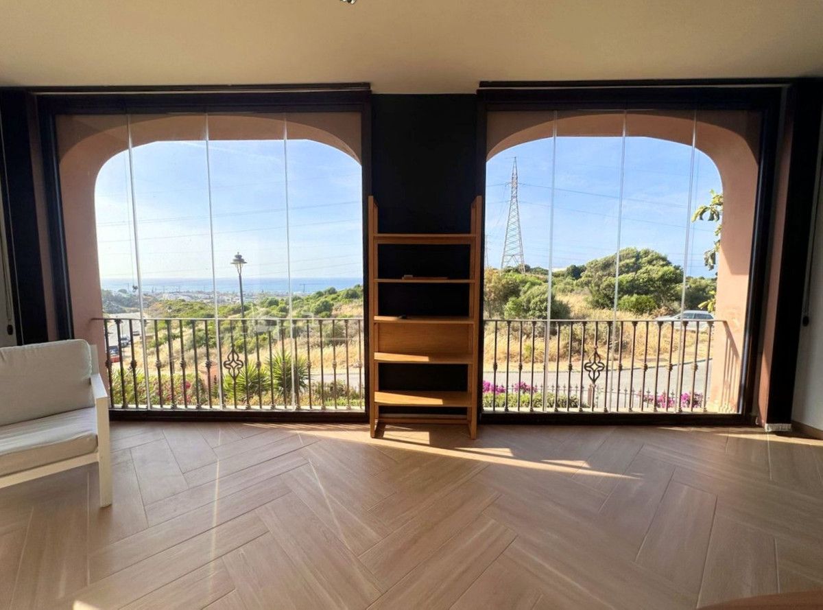 Geschakelde Woning in Estepona, Estepona, 11/12