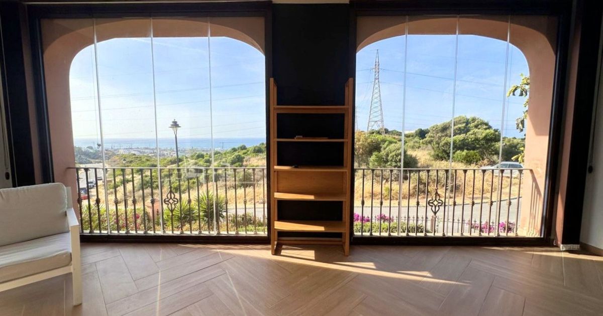 Geschakelde Woning in Estepona, Estepona, 11/12
