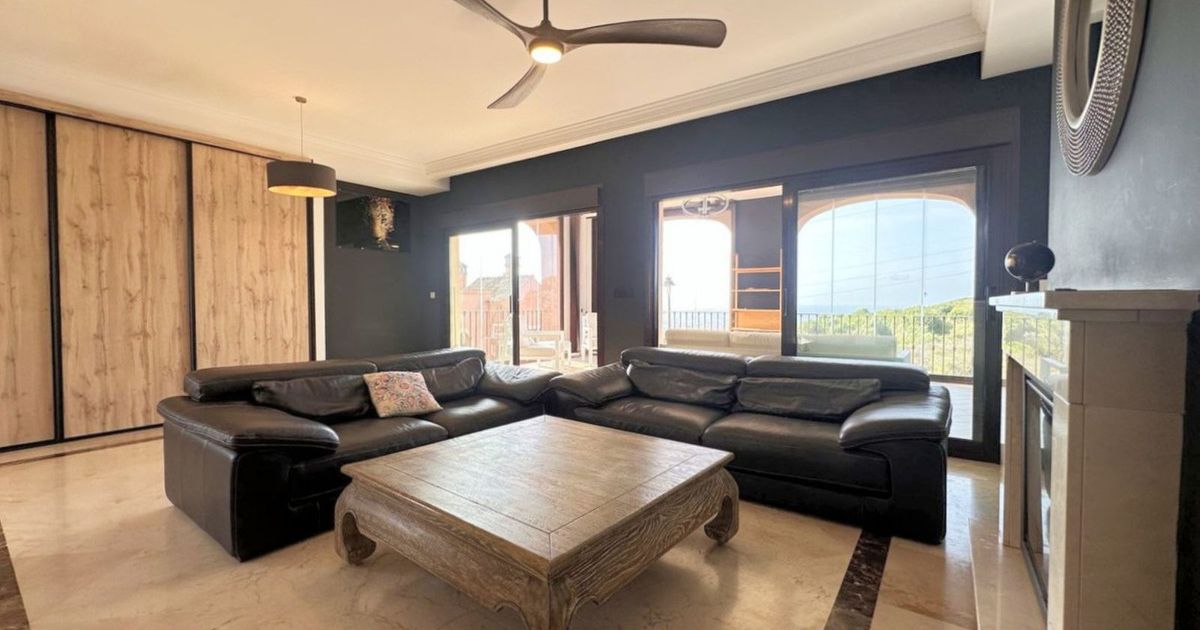 Geschakelde Woning in Estepona, Estepona, 3/12