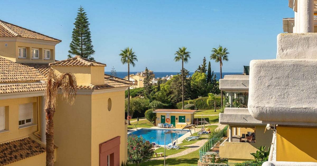 Penthouse in Cabopino, Cabopino, 2/12