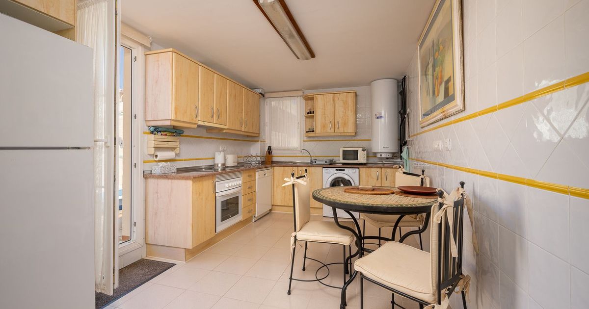 Penthouse in Cabopino, Cabopino, 6/12