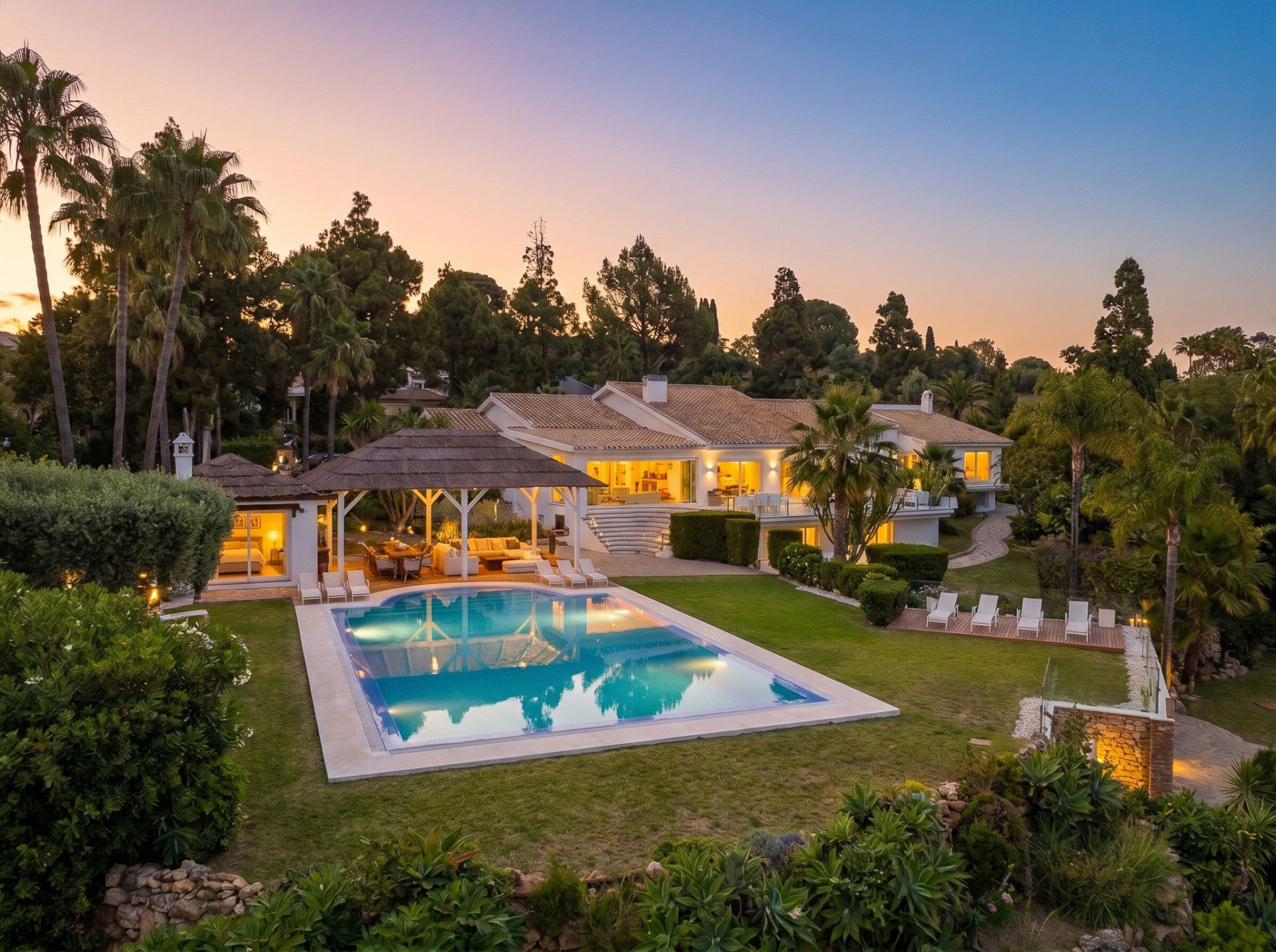 Villa in Marbella East, Hacienda las Chapas, Marbella East, 1/12