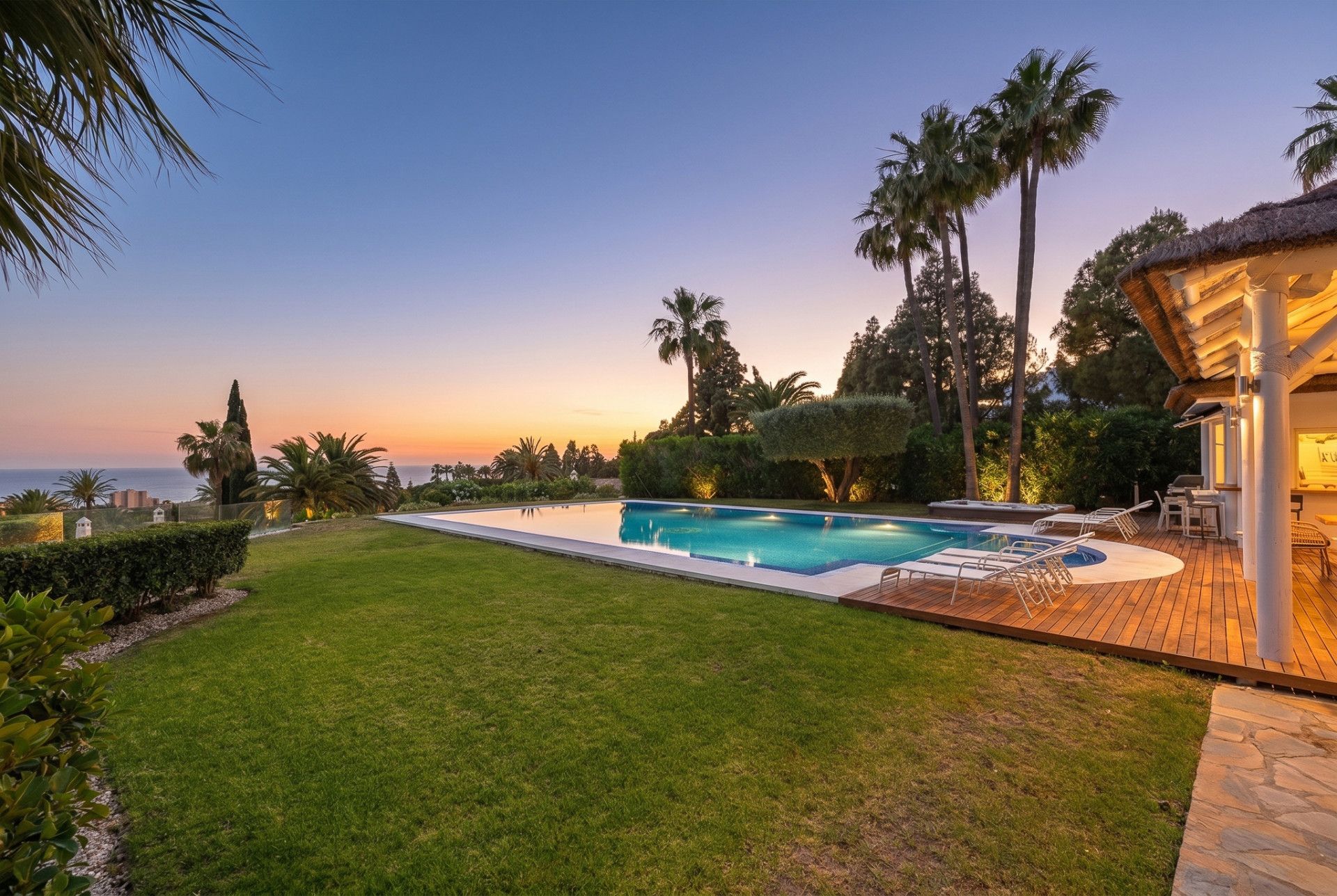 Villa in Marbella East, Hacienda las Chapas, Marbella East, 10/12