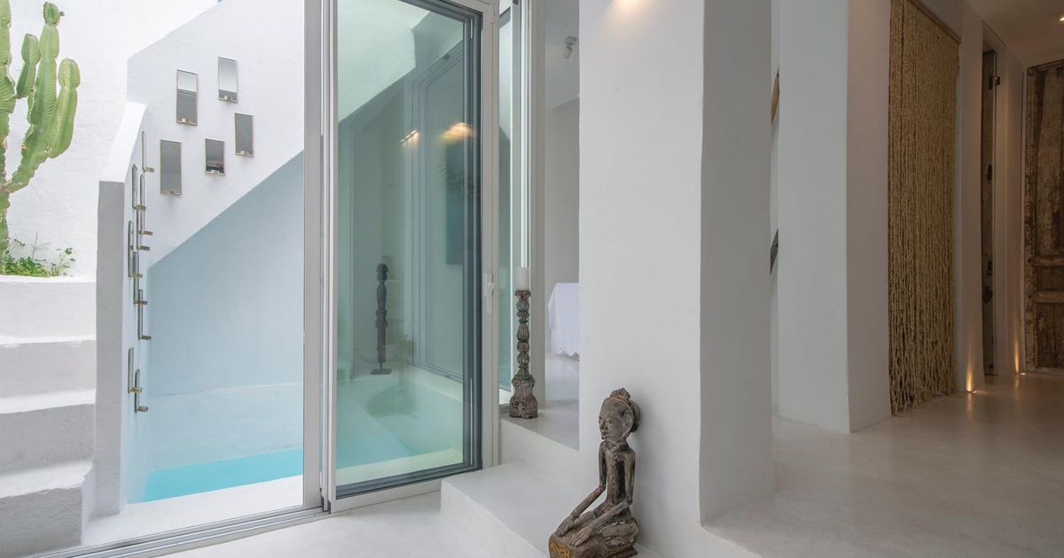 Apartment in Marbella East, Las Chapas, Marbella East, 8/12