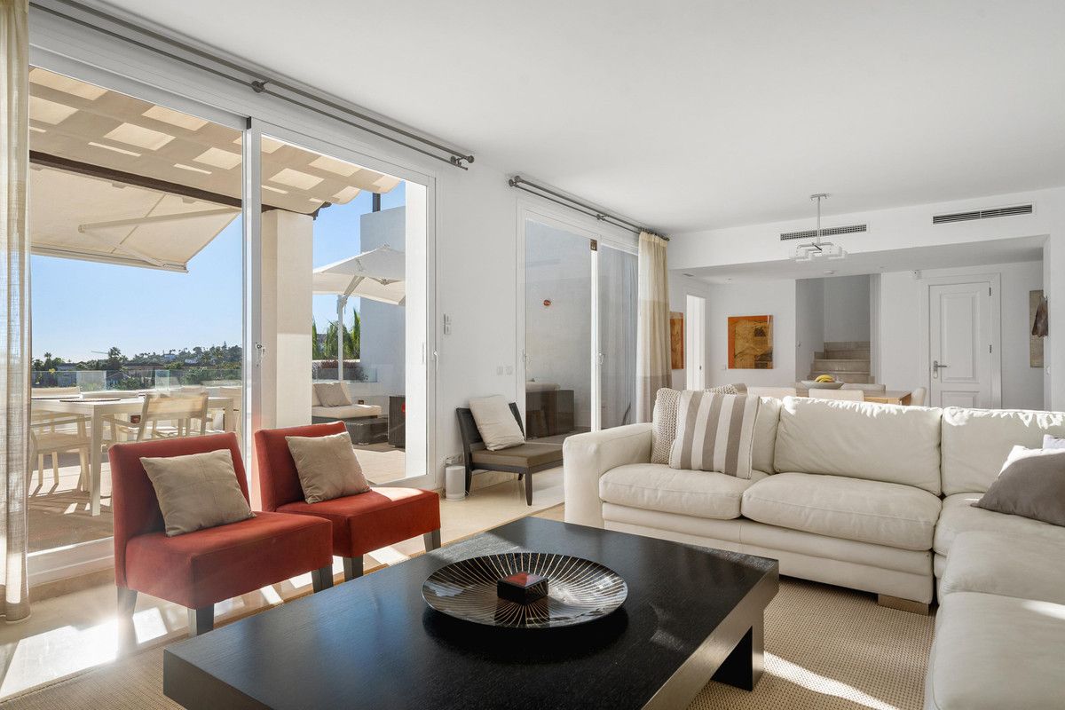 Penthouse Duplex w Nueva Andalucía, Nueva Andalucía, 12/12