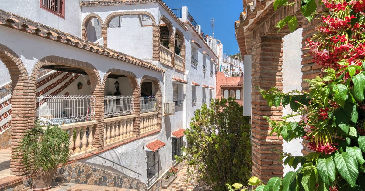 Townhouse in Benahavís, Benahavís, 2/12