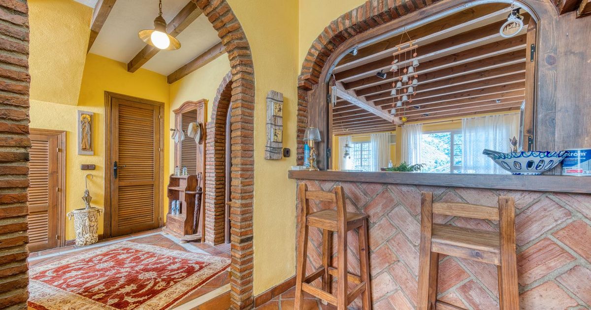 Townhouse in Benahavís, Benahavís, 8/12