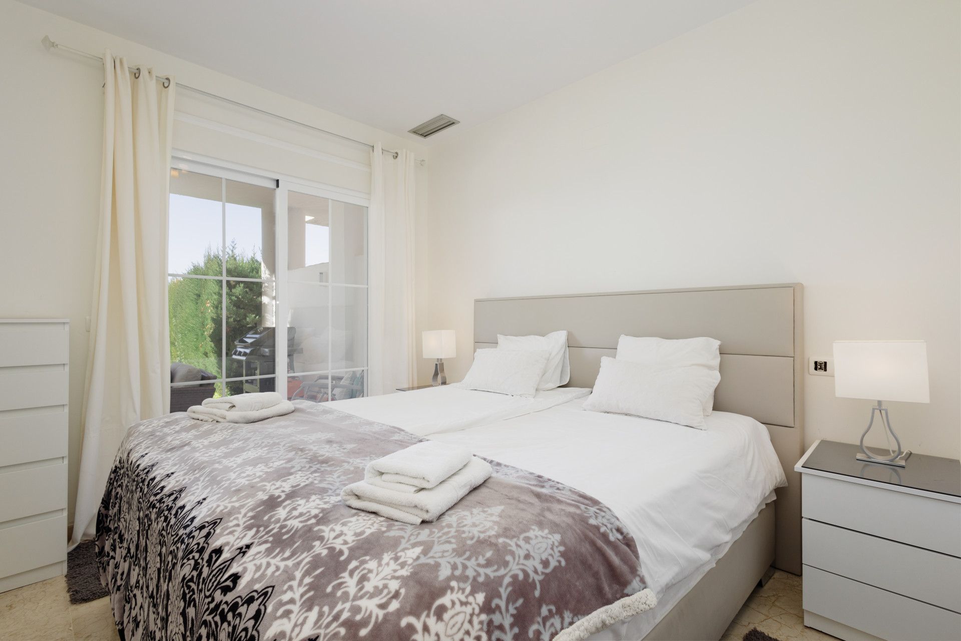 Ground Floor Apartment in Istan, Balcones del Lago, Istan, 6/12