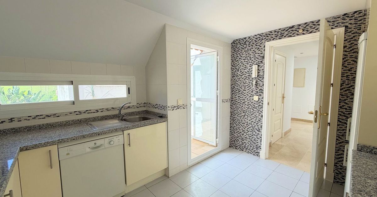 Penthouse i La Duquesa, La Duquesa, 12/12