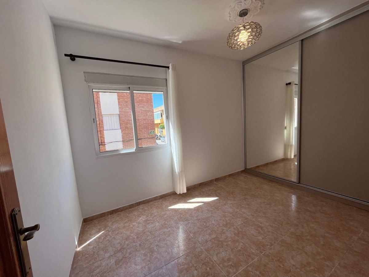 Middle Floor Apartment in Fuengirola, Fuengirola, 5/12