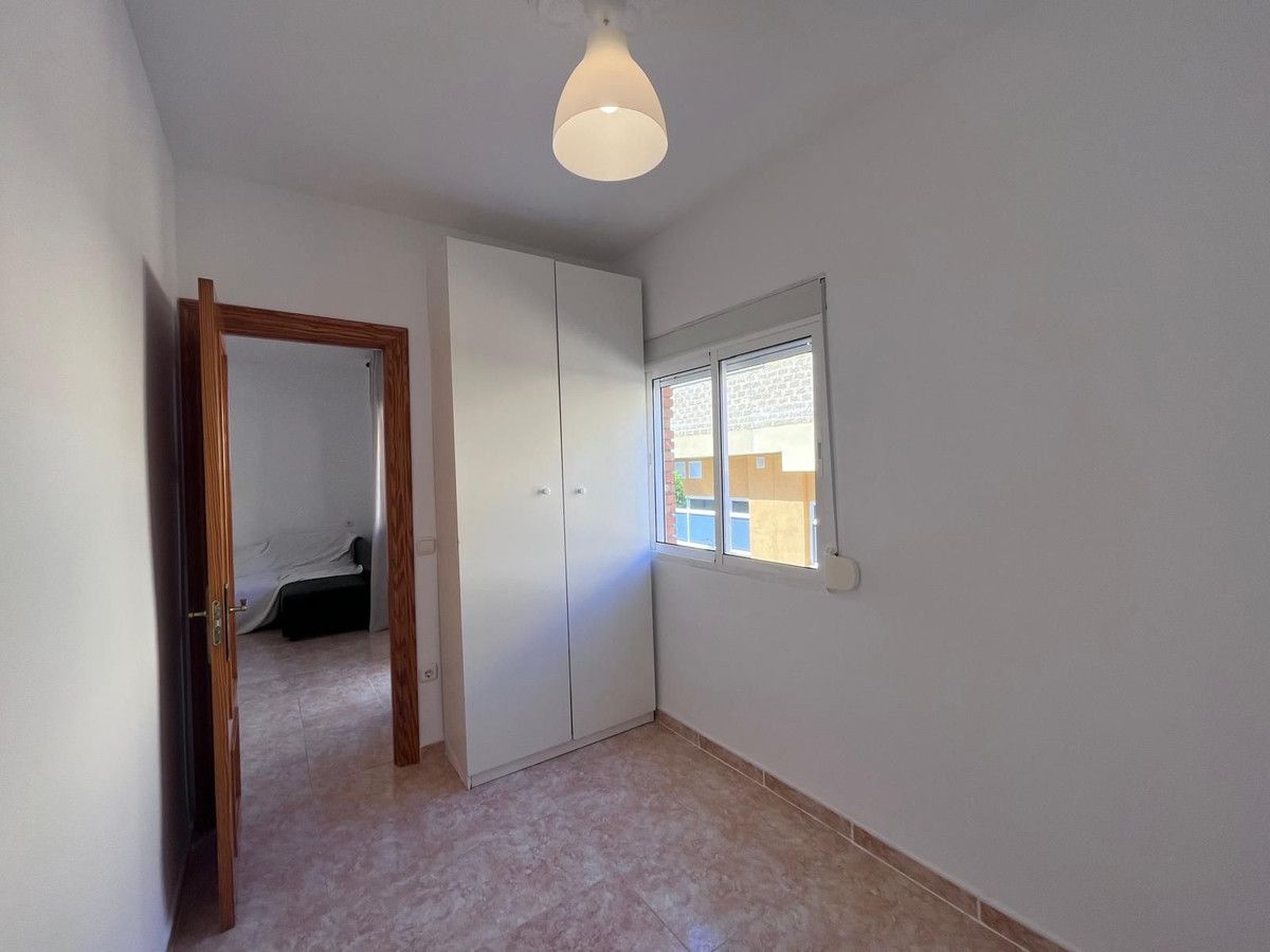 Middle Floor Apartment in Fuengirola, Fuengirola, 7/12