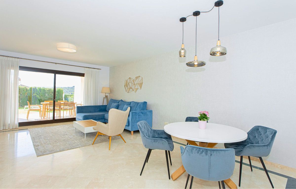 Ground Floor Apartment in Casares Playa, Casares Playa, 2/12