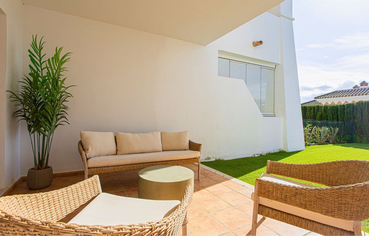 Ground Floor Apartment in Casares Playa, Casares Playa, 3/12
