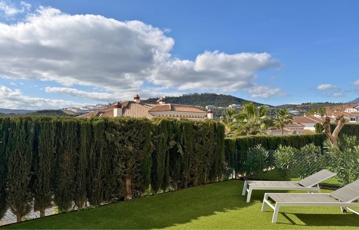 Ground Floor Apartment in Casares Playa, Casares Playa, 5/12