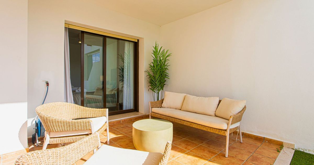 Ground Floor Apartment in Casares Playa, Casares Playa, 7/12