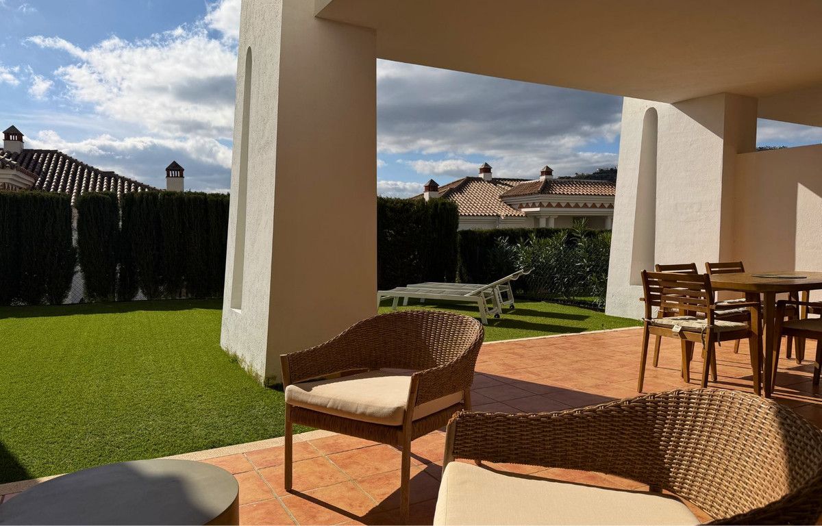 Ground Floor Apartment in Casares Playa, Casares Playa, 8/12