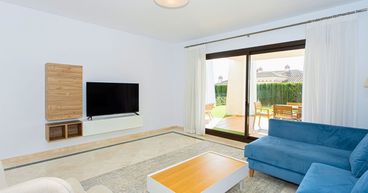 Ground Floor Apartment in Casares Playa, Casares Playa, 10/12