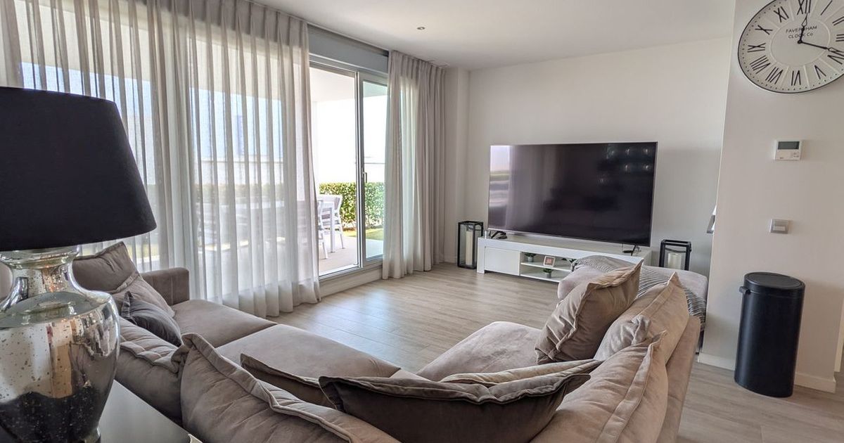 Apartamento en Planta Baja en Estepona, Estepona, 11/12