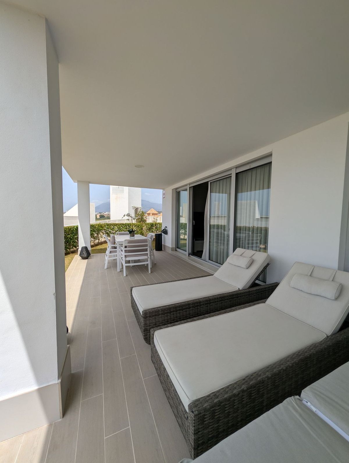 Apartamento en Planta Baja en Estepona, Estepona, 4/12