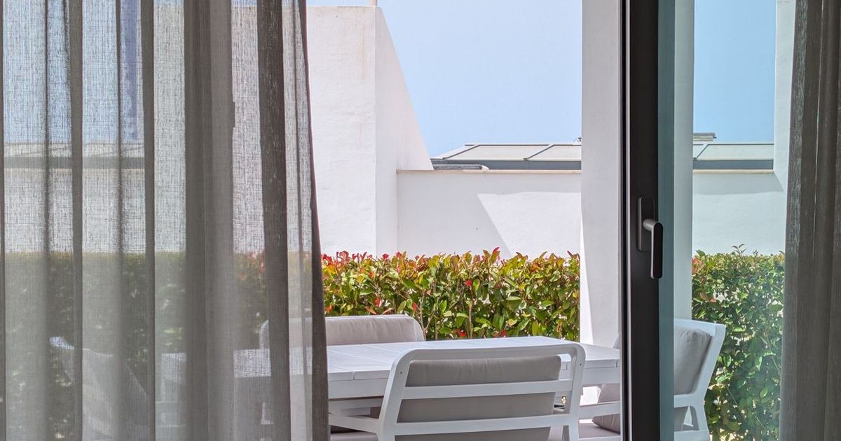 Apartamento en Planta Baja en Estepona, Estepona, 9/12