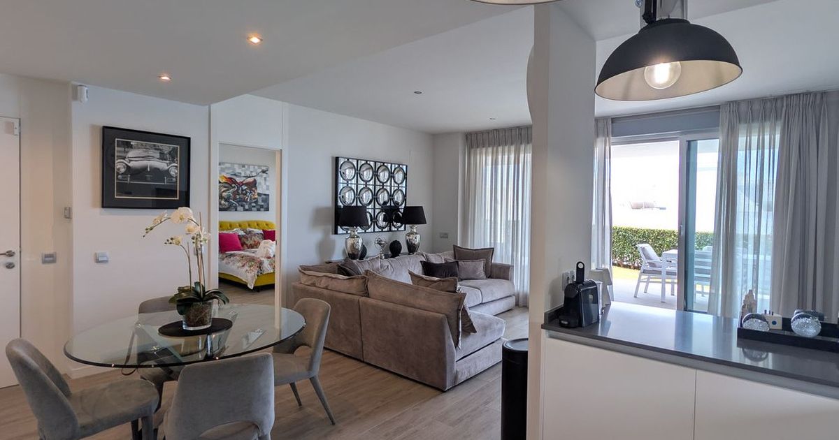 Apartamento en Planta Baja en Estepona, Estepona, 10/12