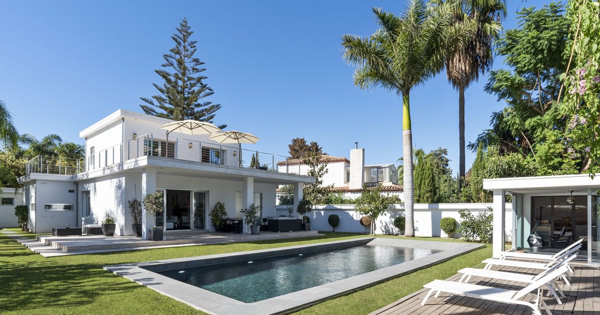 Villa in Nueva Andalucia, Nueva Andalucia, 1/12