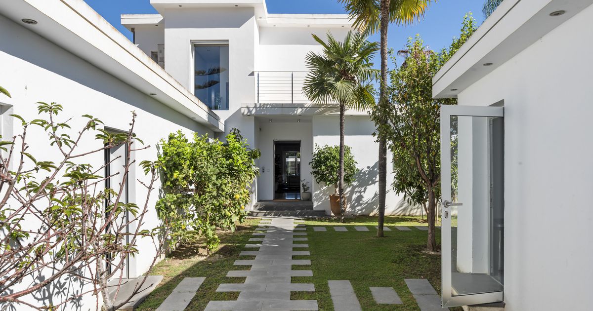 Villa in Nueva Andalucia, Nueva Andalucia, 3/12
