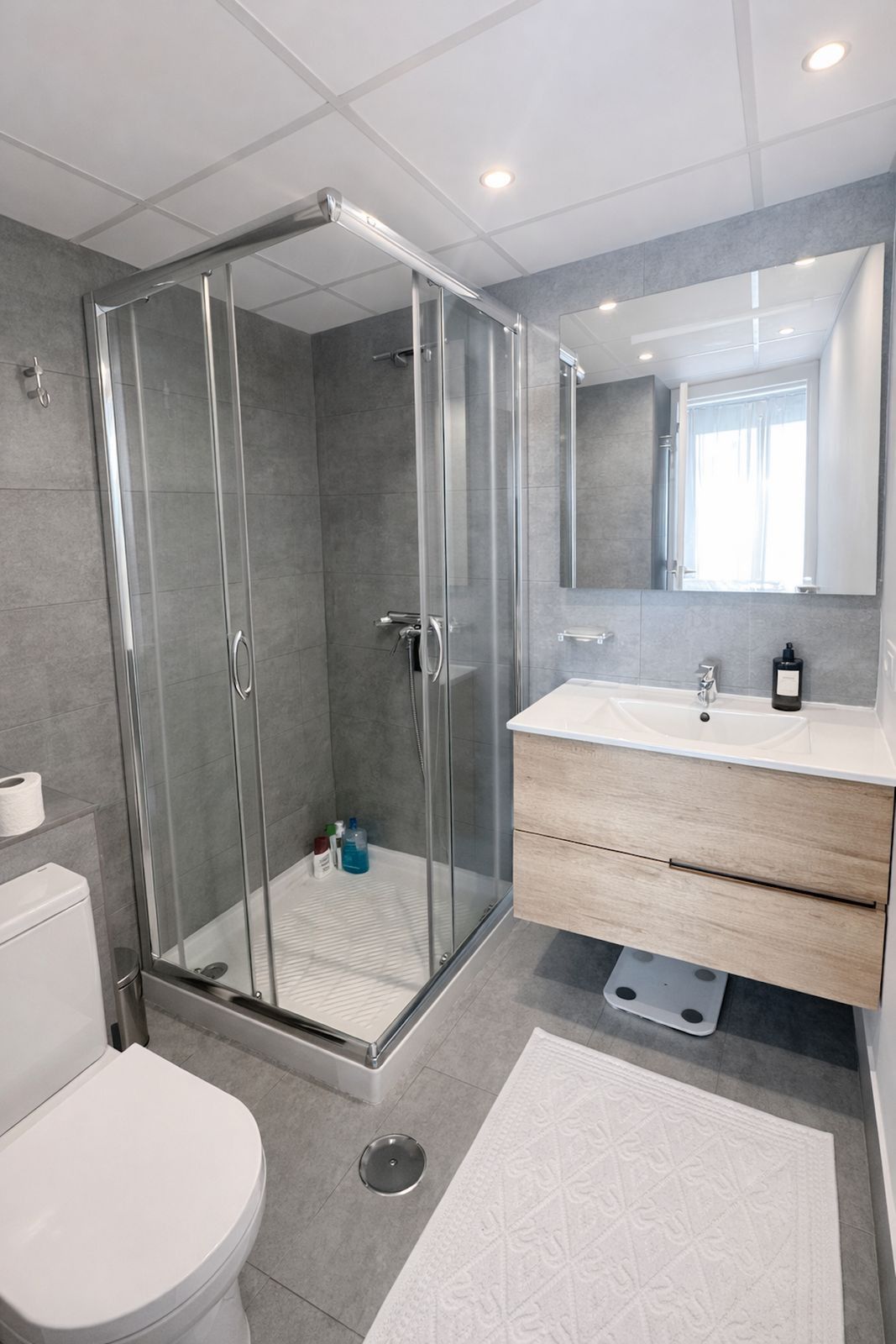 Appartement en étage moyen à Marbella, Marbella, 9/12