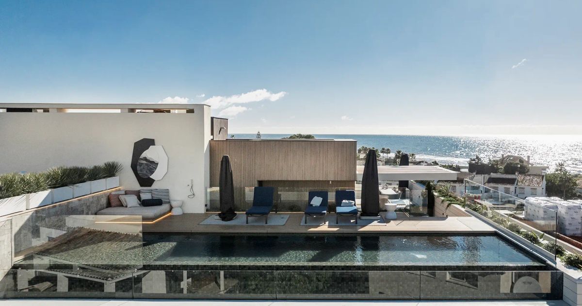 Вилла в Marbella East, Las Chapas, Marbella East, 6/11