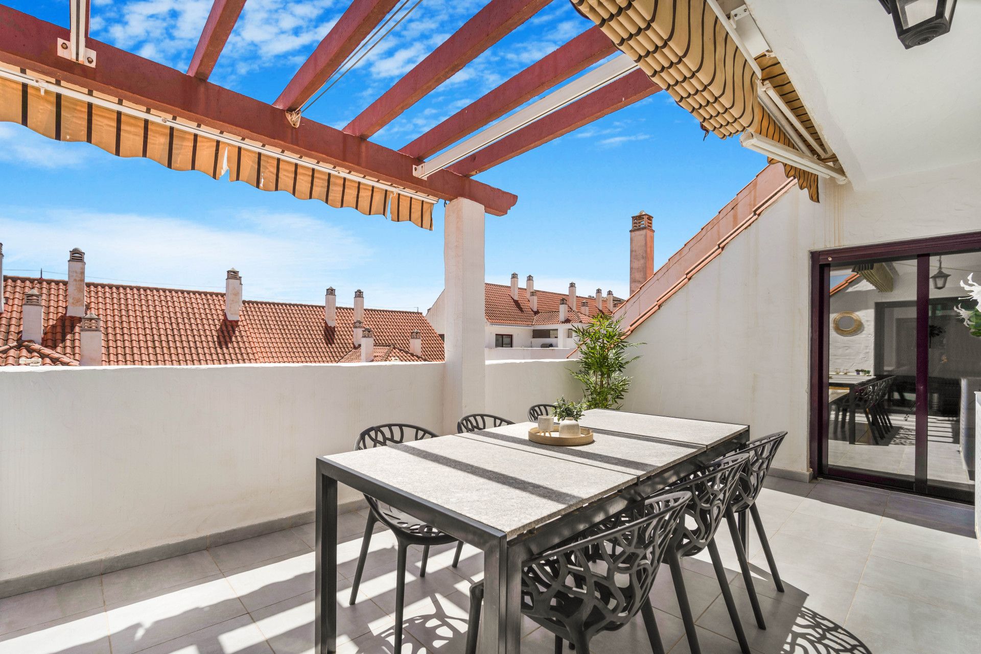 Duplex Penthouse in Nueva Andalucia, La Maestranza, Nueva Andalucia, 3/12