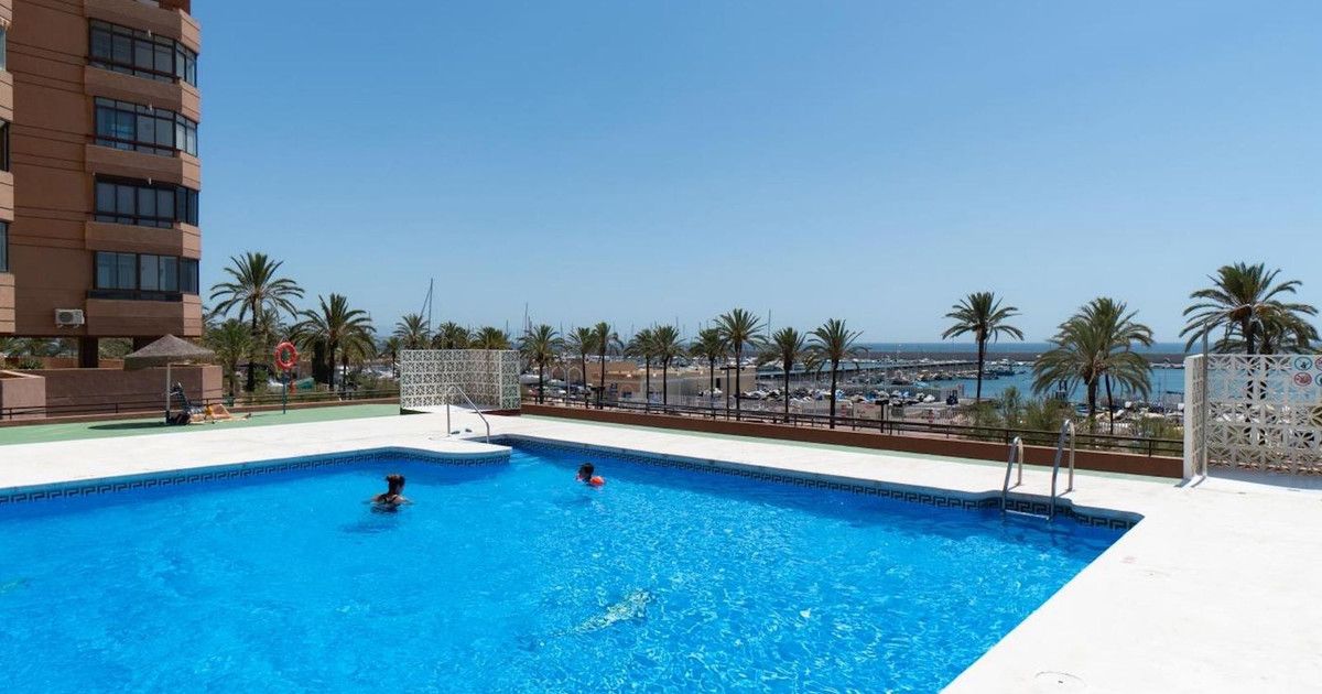 Middle Floor Apartment in Fuengirola, Fuengirola, 1/12