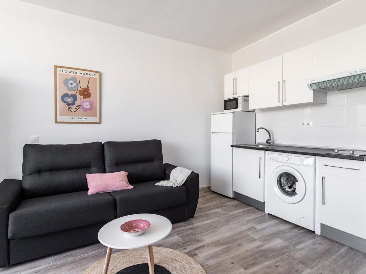 Middle Floor Apartment in Fuengirola, Fuengirola, 11/12
