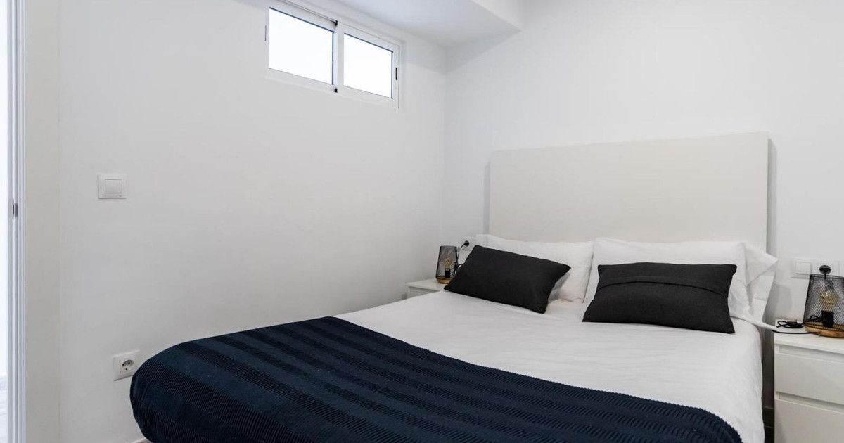 Middle Floor Apartment in Fuengirola, Fuengirola, 12/12