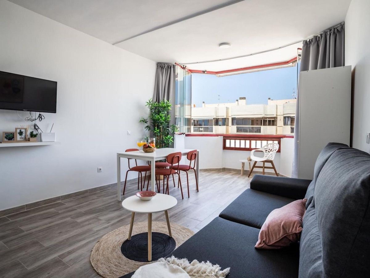 Middle Floor Apartment in Fuengirola, Fuengirola, 5/12