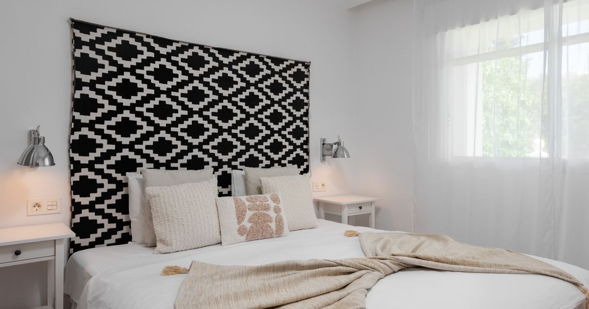 Apartment in Nueva Andalucia, Aloha Gardens, Nueva Andalucia, 8/12
