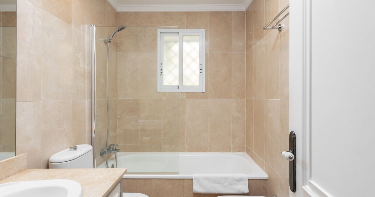 Apartment in Nueva Andalucia, Aloha Gardens, Nueva Andalucia, 10/12