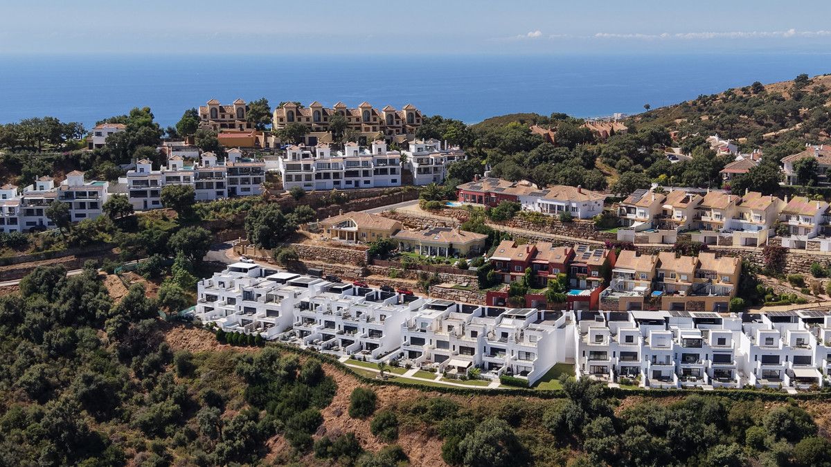 Parhus i La Mairena, La Mairena, 7/12