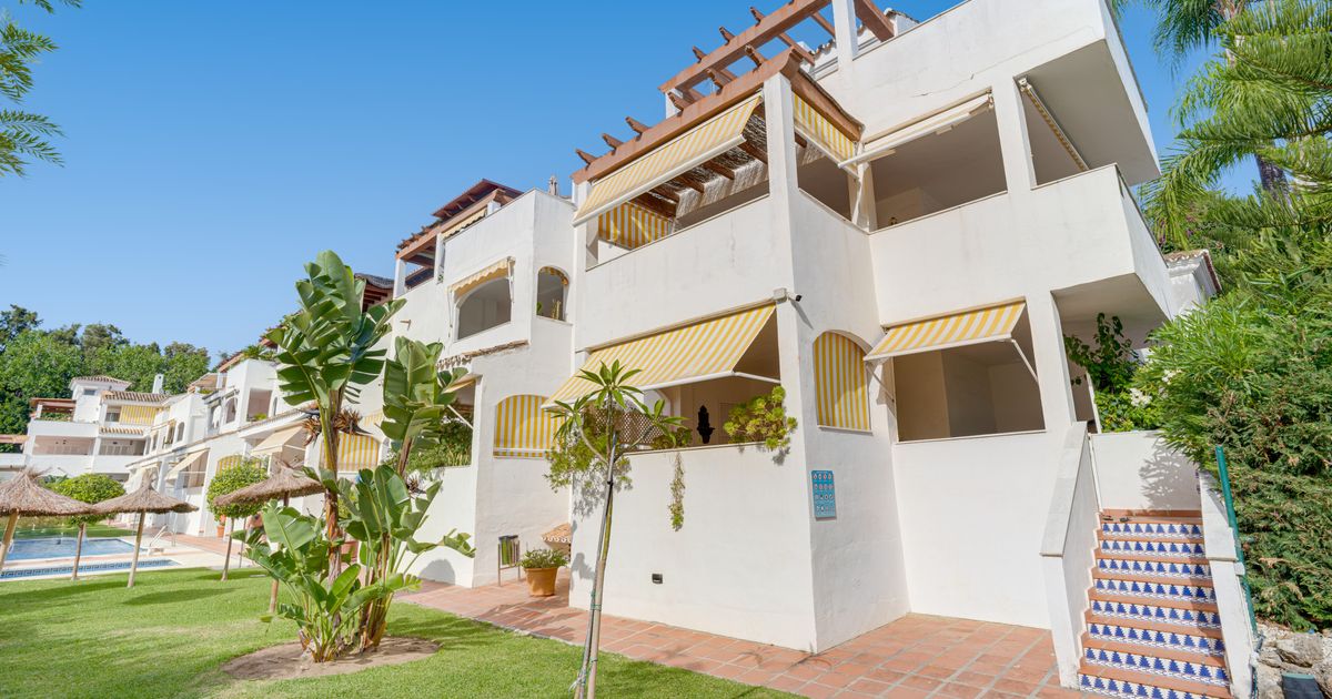Ground Floor Apartment in Marbella East, Elviria, Marbella East, 1/12