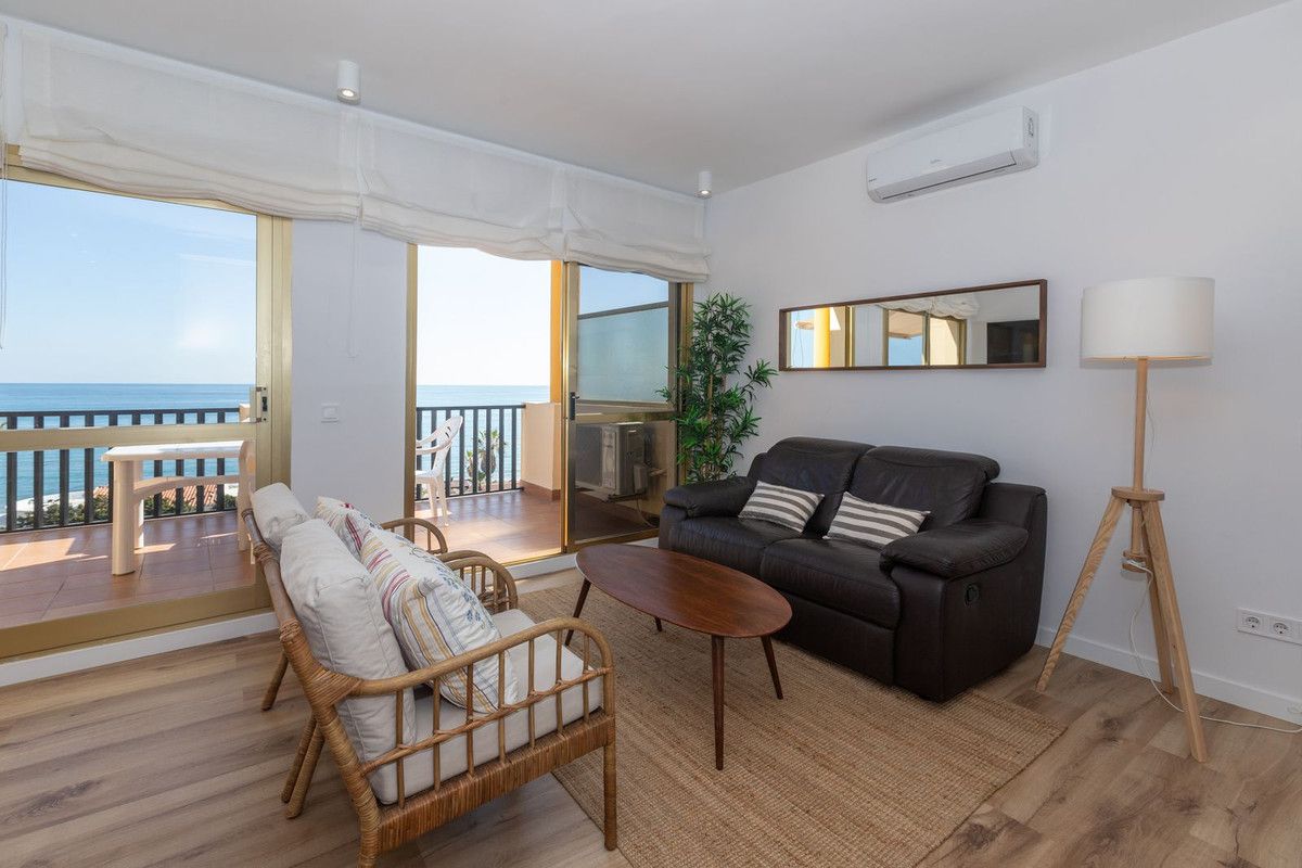 Penthouse in Elviria, Elviria, 4/12