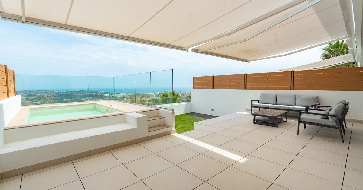Апартамент на среднем этаже в Calanova Golf, Calanova Golf, 8/12