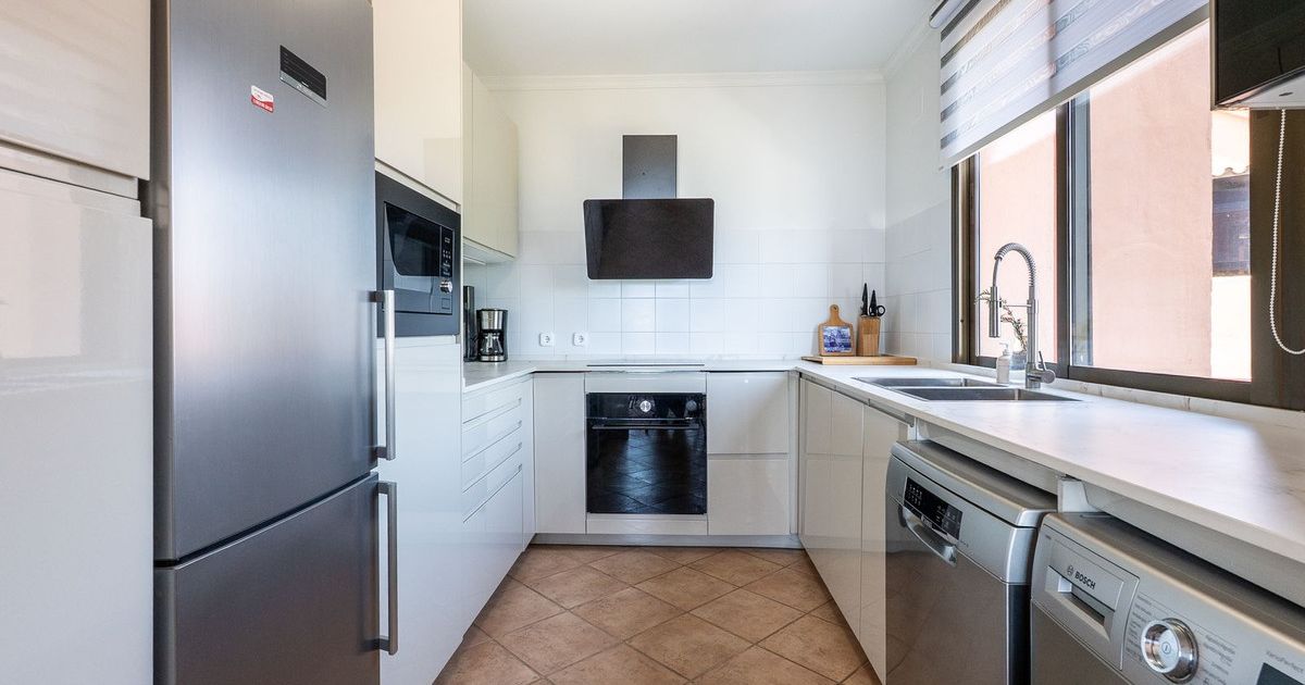 Apartament na środkowym piętrze w La Mairena, La Mairena, 10/12