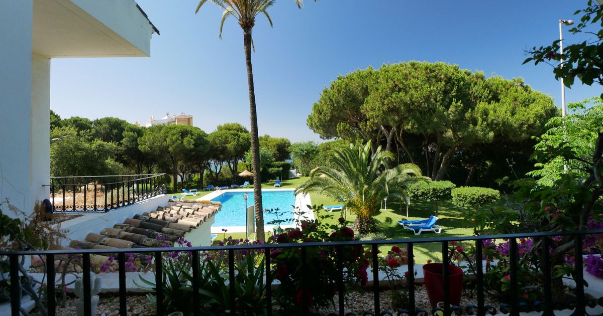 Апартамент на среднем этаже в Puerto de Cabopino, Puerto de Cabopino, 11/12