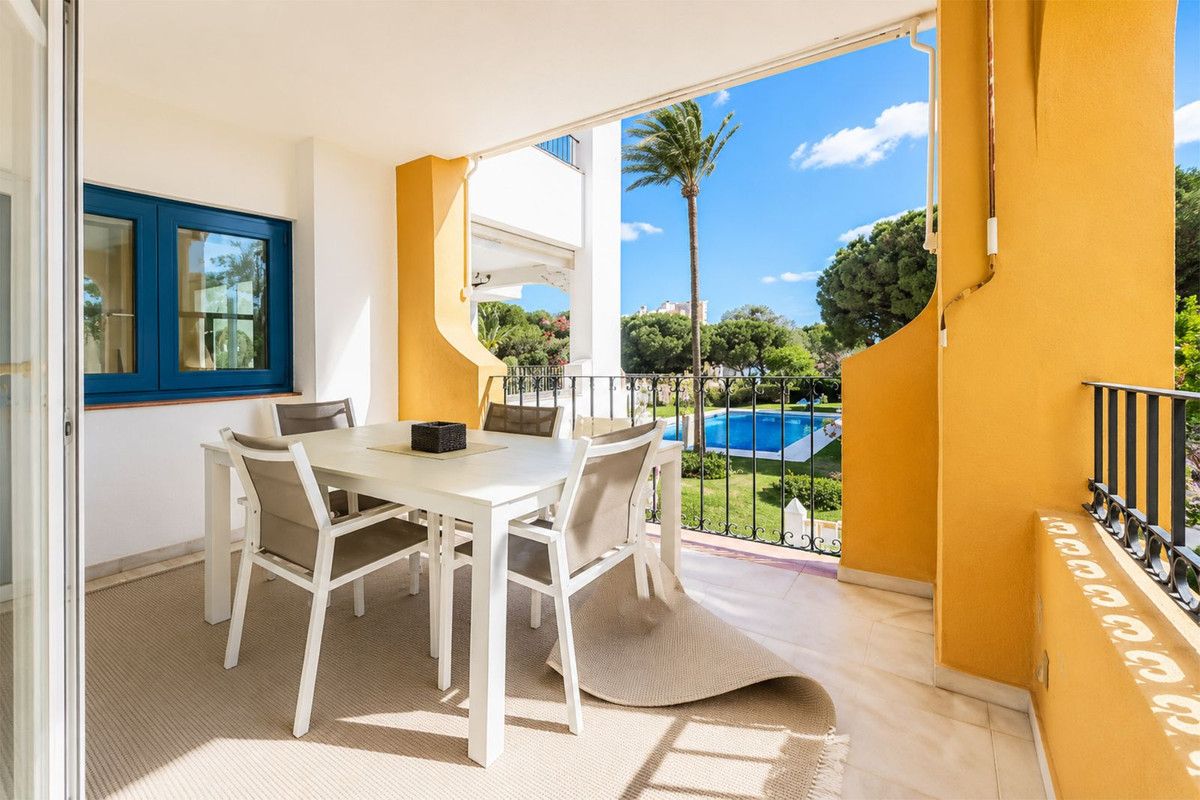 Апартамент на среднем этаже в Puerto de Cabopino, Puerto de Cabopino, 9/12