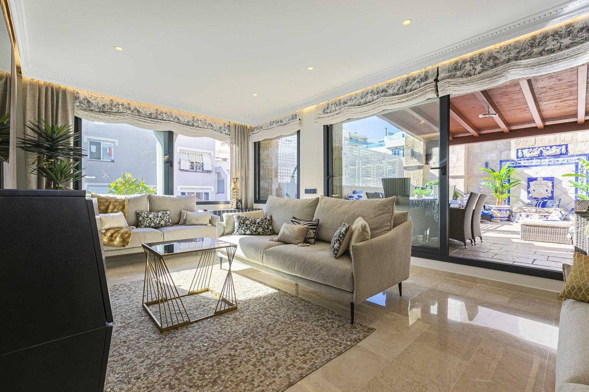 Penthouse in Marbella, Marbella, 2/12