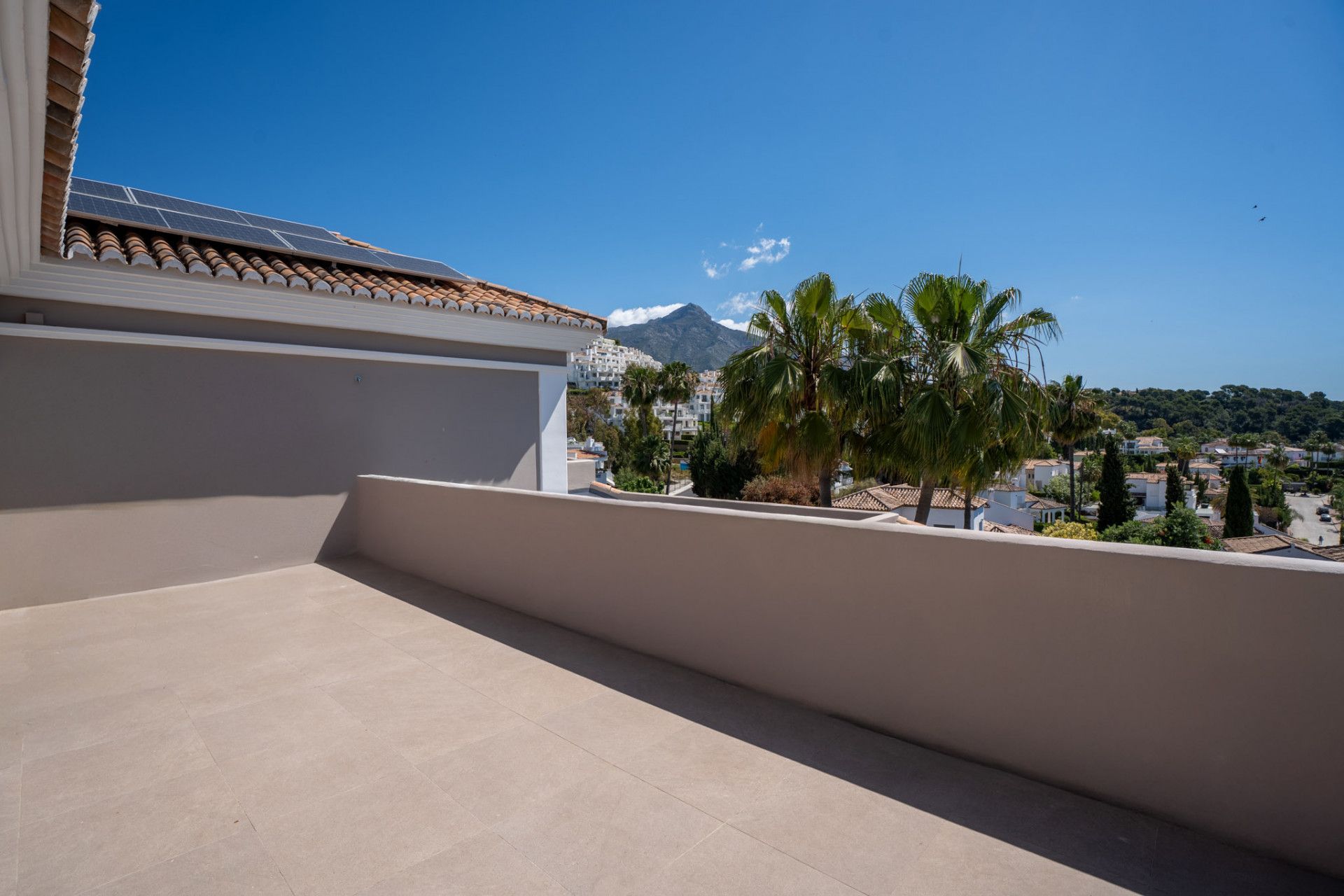Villa i Nueva Andalucia, Nueva Andalucia, 12/12