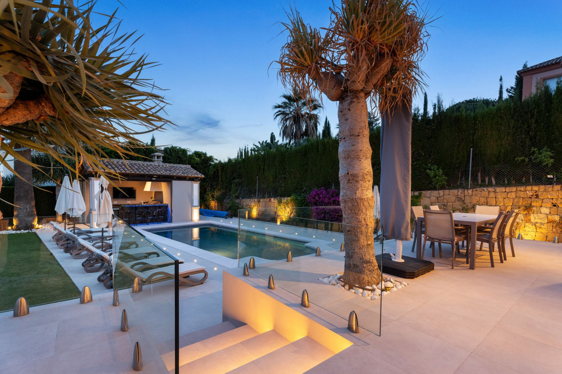 Villa i Nueva Andalucia, Nueva Andalucia, 9/12