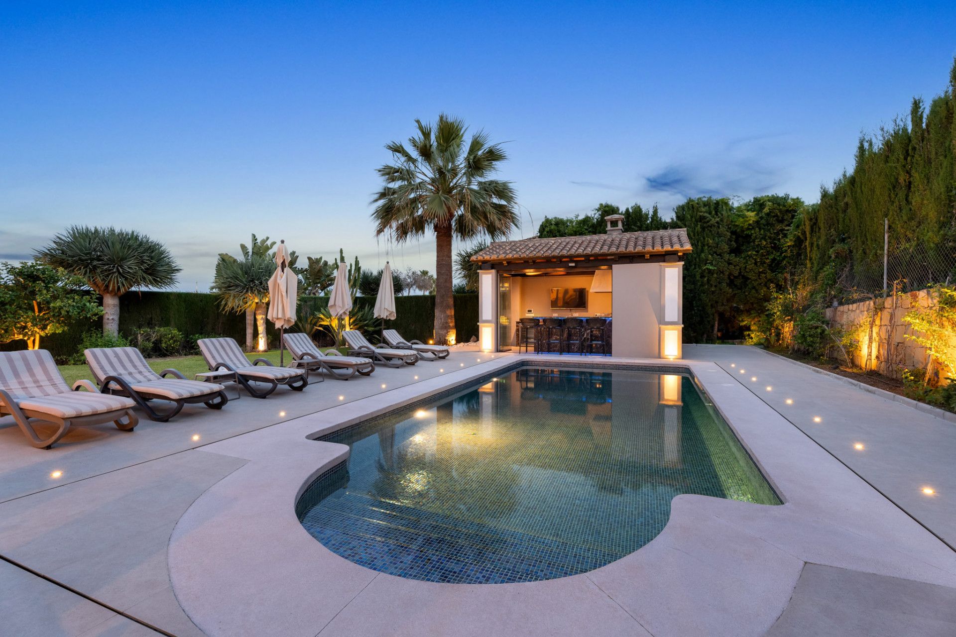 Villa i Nueva Andalucia, Nueva Andalucia, 10/12