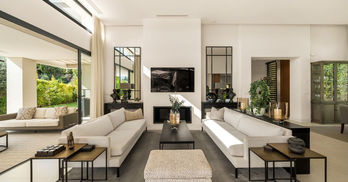 Freistehende Villa in Nueva Andalucía, Nueva Andalucía, 2/12